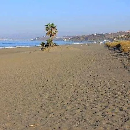A 100m De Playa Piscina Y Todos Los Servicios * Torrox