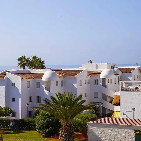 A 100m De Playa Piscina Y Todos Los Servicios Torrox