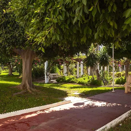 A 100m De Playa Piscina Y Todos Los Servicios Apartamento Torrox